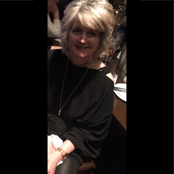 Meet your Posher, Elizabeth - Picture 1 of 1